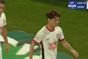  马德兴：韦世豪第二张黄牌值得商榷，这给黄牌那中超该出牌的多了